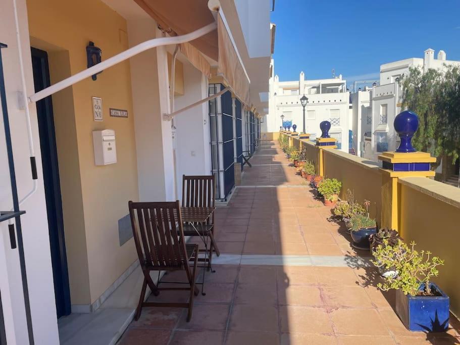 科尼尔-德拉弗龙特拉Casa Lola Conil, Azotea Al Mar Y Parking Solo Familias O Parejas别墅 外观 照片