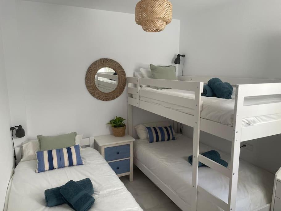 科尼尔-德拉弗龙特拉Casa Lola Conil, Azotea Al Mar Y Parking Solo Familias O Parejas别墅 外观 照片