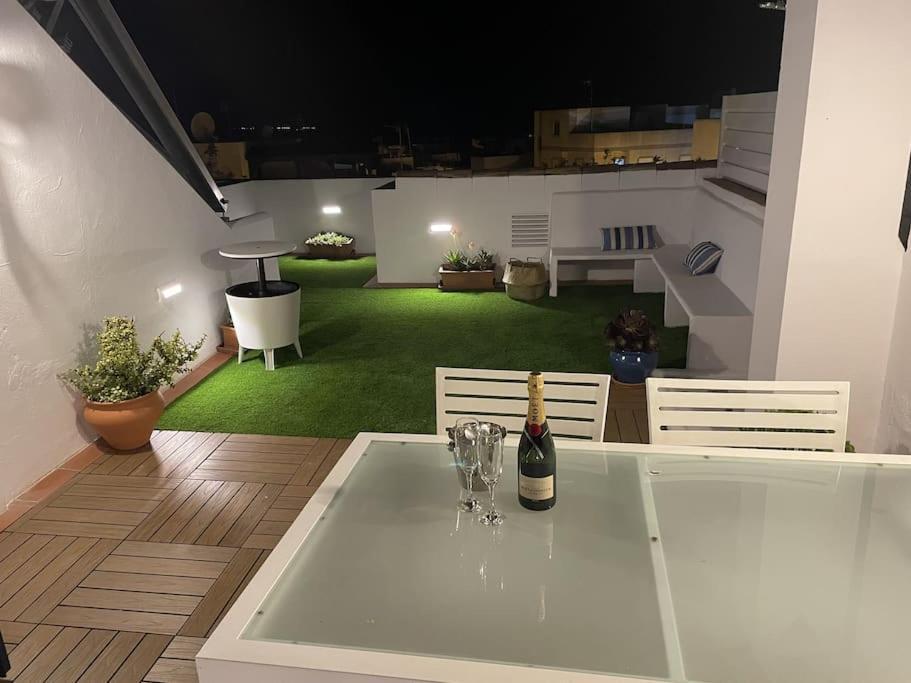 科尼尔-德拉弗龙特拉Casa Lola Conil, Azotea Al Mar Y Parking Solo Familias O Parejas别墅 外观 照片