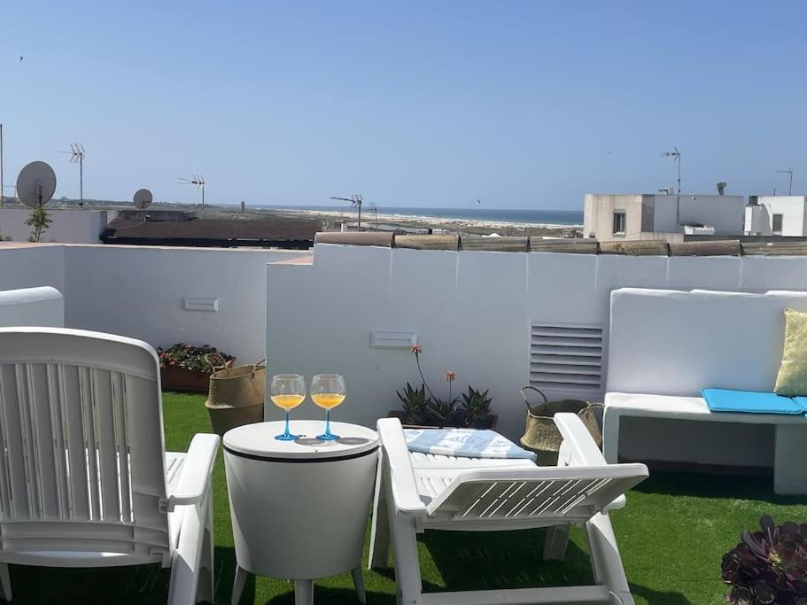 科尼尔-德拉弗龙特拉Casa Lola Conil, Azotea Al Mar Y Parking Solo Familias O Parejas别墅 外观 照片