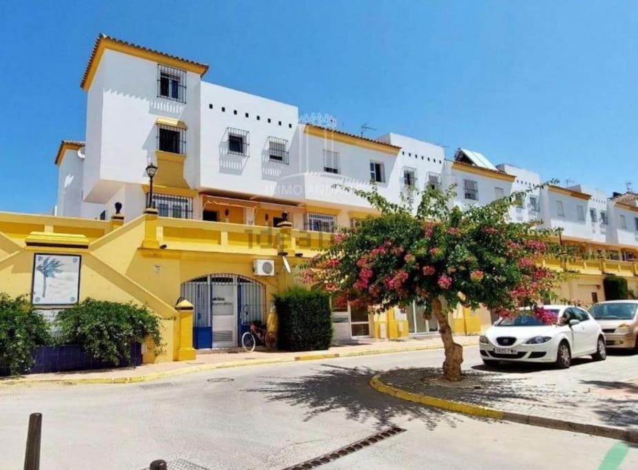 科尼尔-德拉弗龙特拉Casa Lola Conil, Azotea Al Mar Y Parking Solo Familias O Parejas别墅 外观 照片